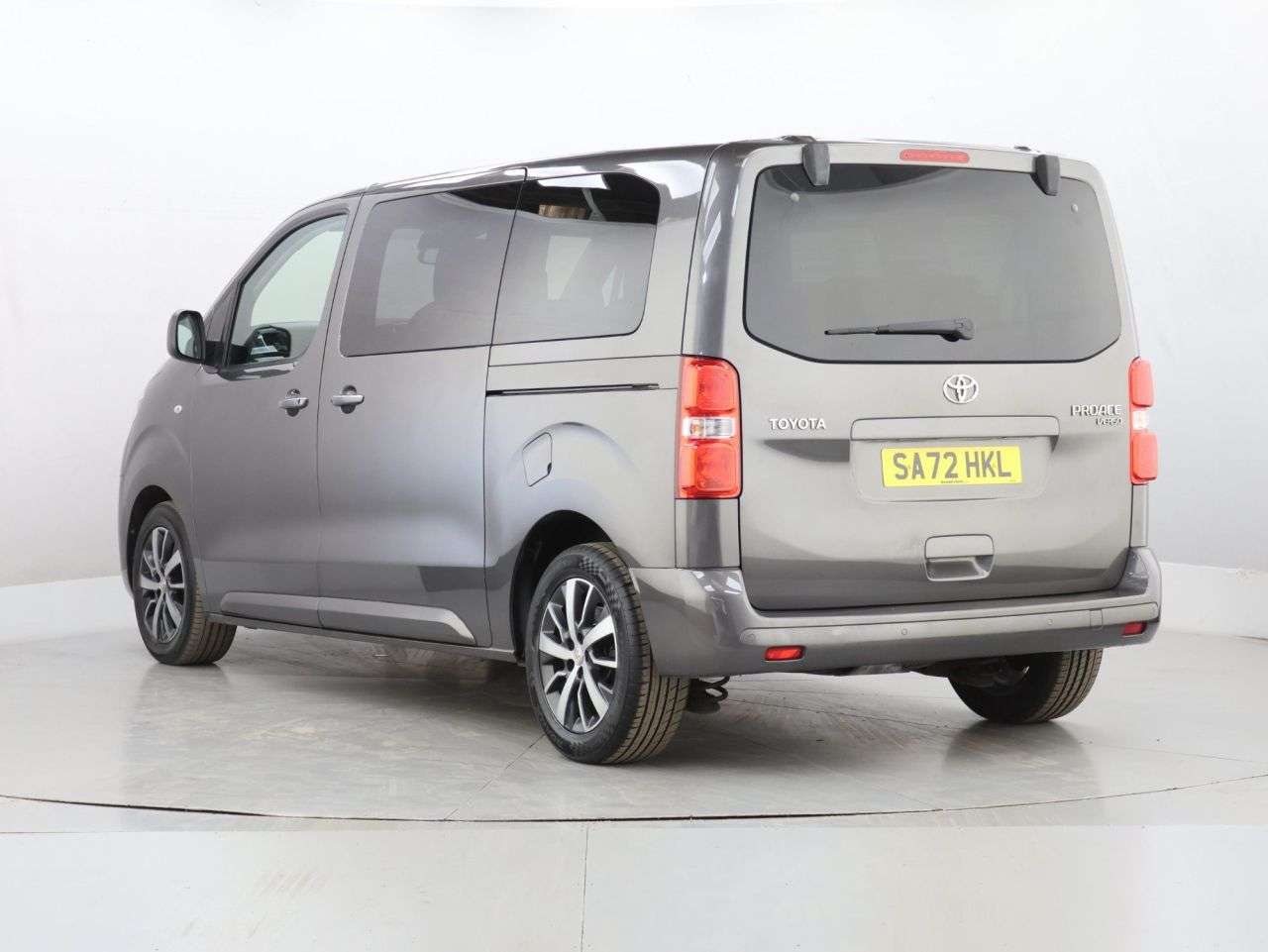 2022 TOYOTA PROACE VERSO 2022 TOYOTA PROACE VERSO