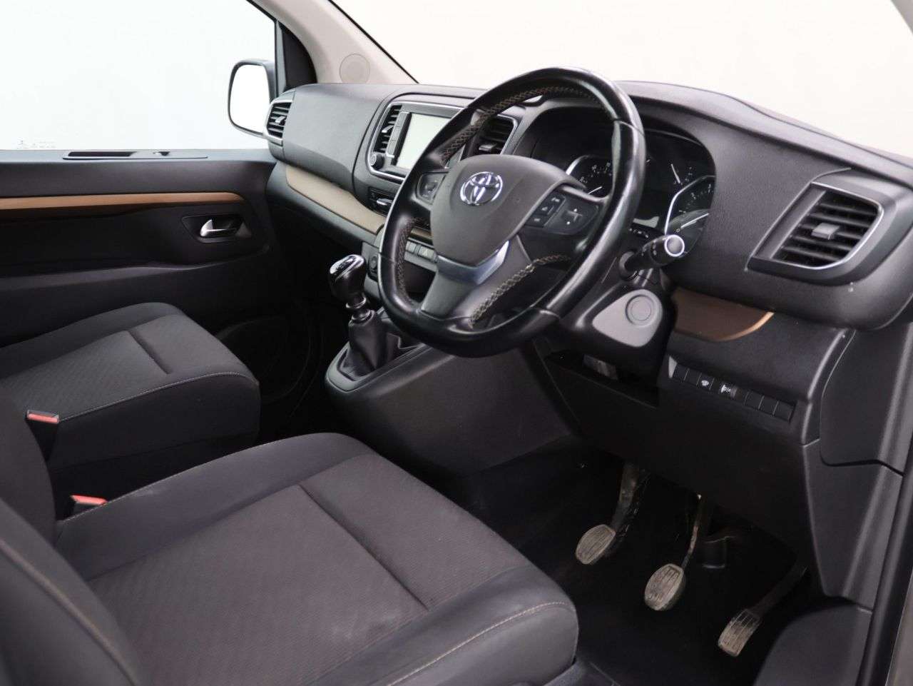2022 TOYOTA PROACE VERSO 2022 TOYOTA PROACE VERSO
