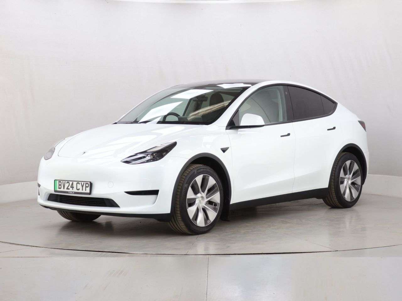2024 TESLA MODEL Y 2024 TESLA MODEL Y