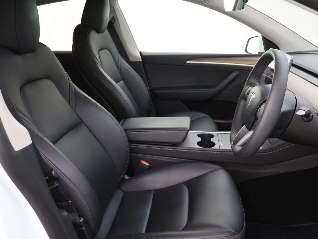 2024 TESLA MODEL Y 2024 TESLA MODEL Y