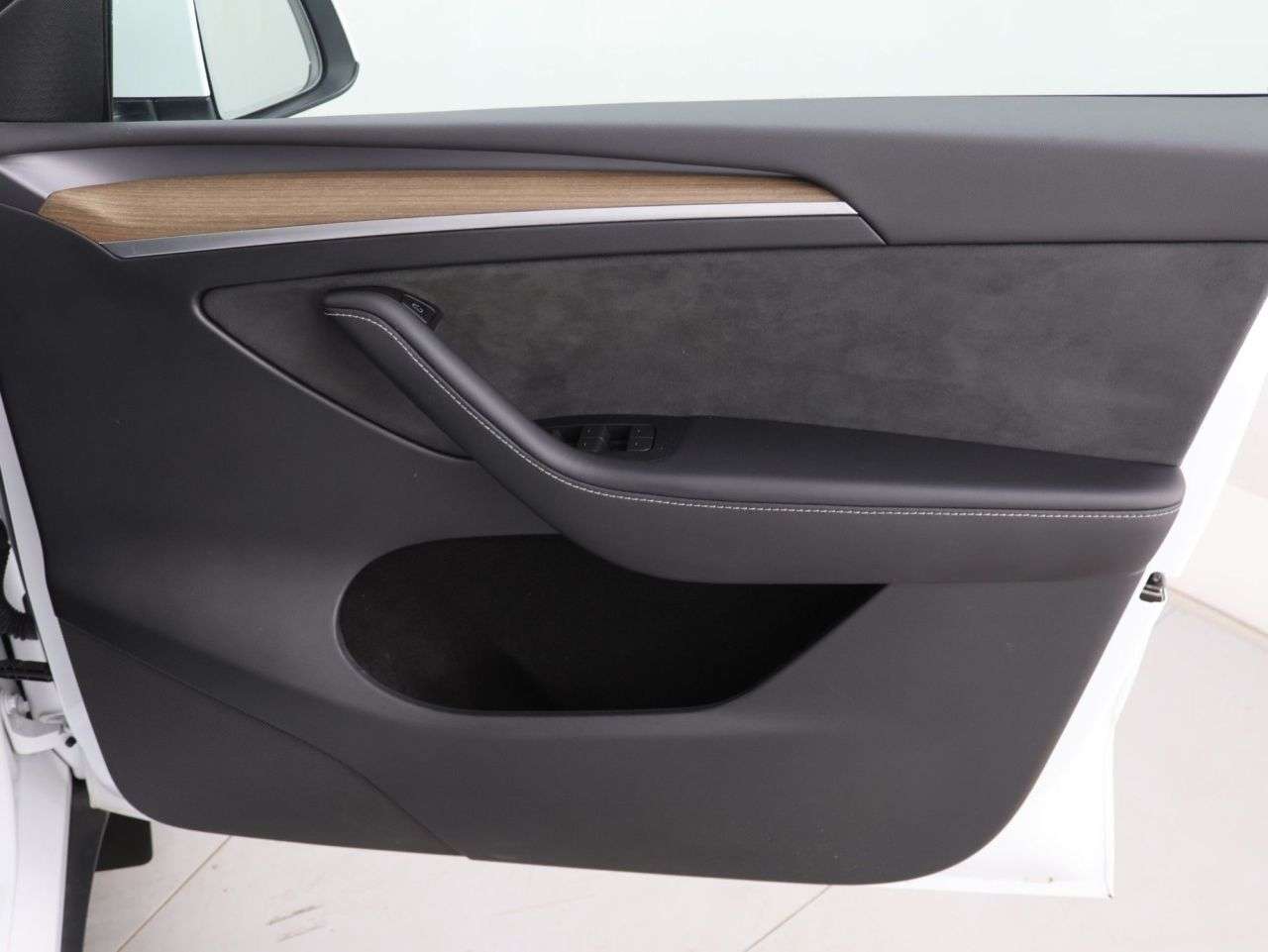 2024 TESLA MODEL Y 2024 TESLA MODEL Y