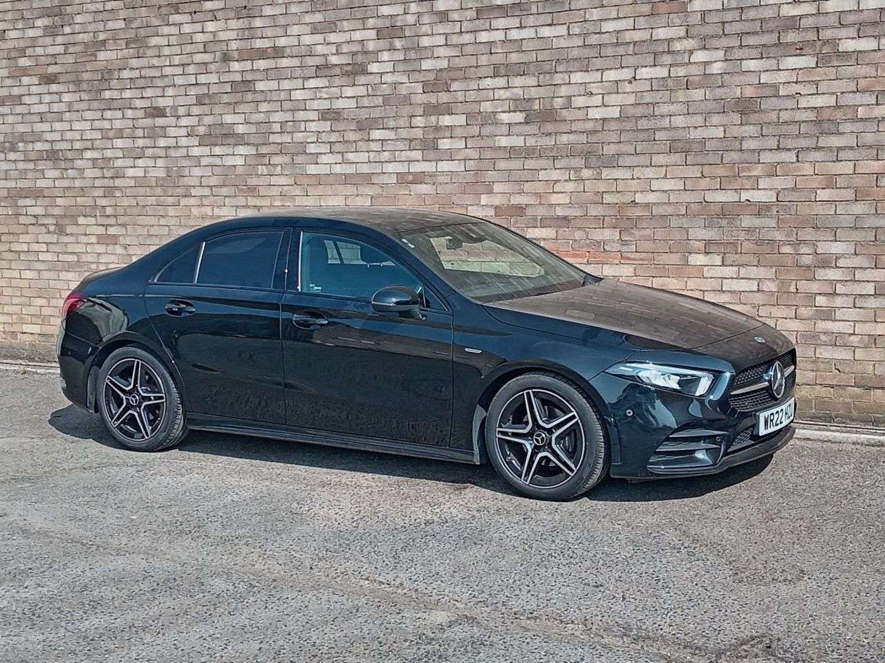 A 2022 MERCEDES-BENZ A CLASS 1.3 A180 AMG Line Edition (Executive) Saloon 4dr Petrol 7G-DCT Euro 6 (s/s) A 2022 MERCEDES-BENZ A CLASS 1.3 A180 AMG Line Edition (Executive) Saloon 4dr Petrol 7G-DCT Euro 6 (s/s)