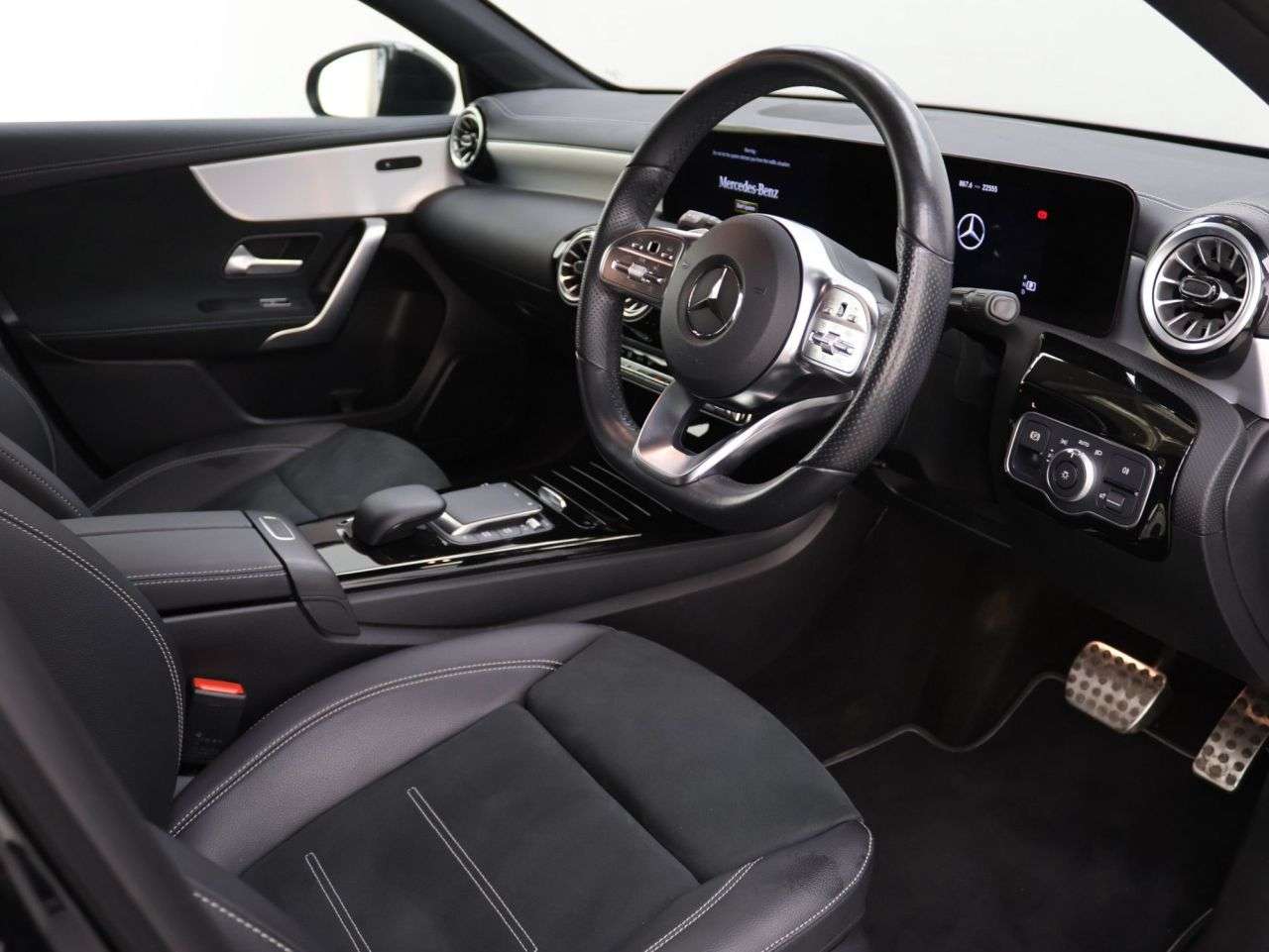 2022 MERCEDES-BENZ A CLASS 2022 MERCEDES-BENZ A CLASS