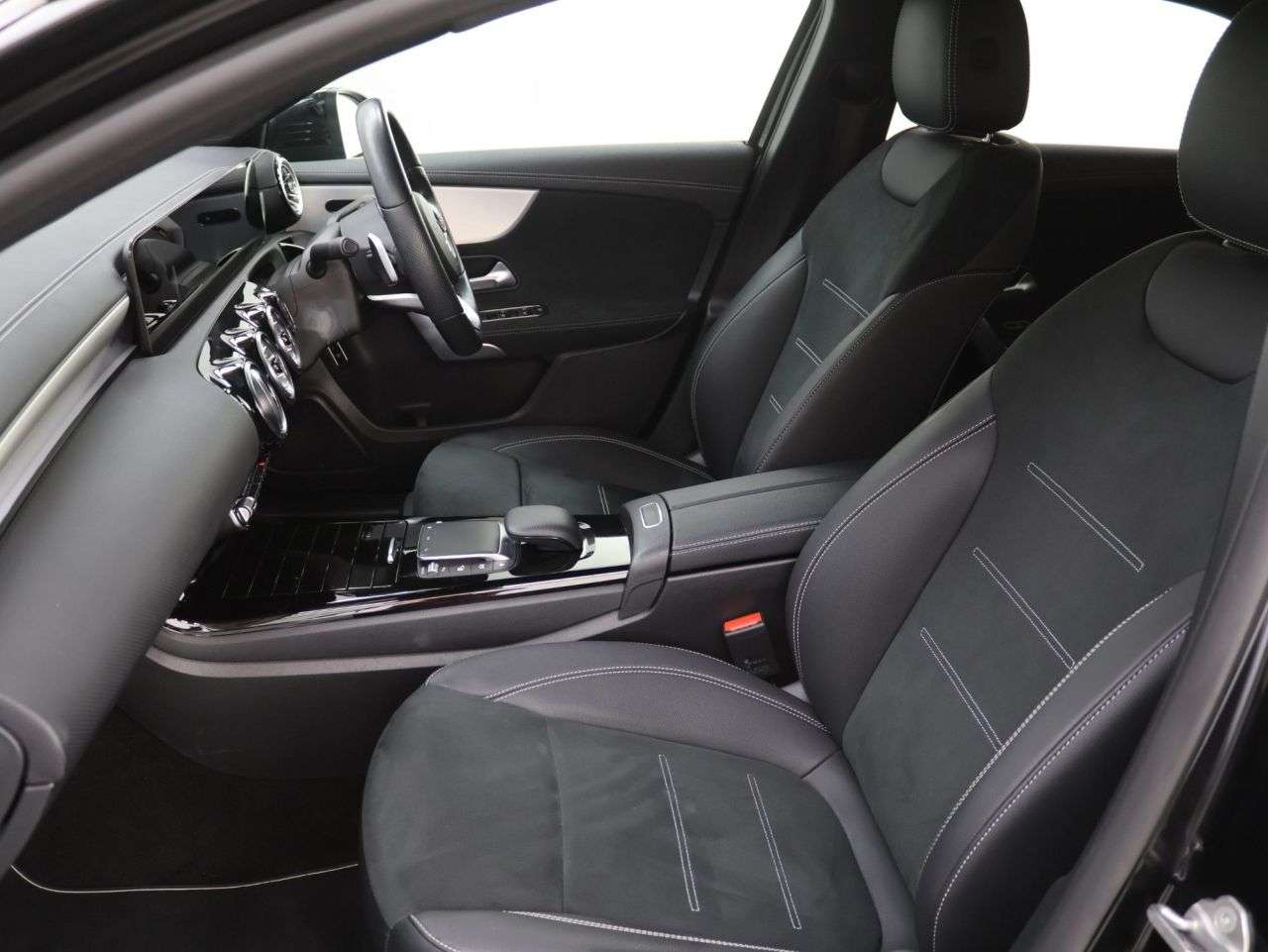 2022 MERCEDES-BENZ A CLASS 2022 MERCEDES-BENZ A CLASS