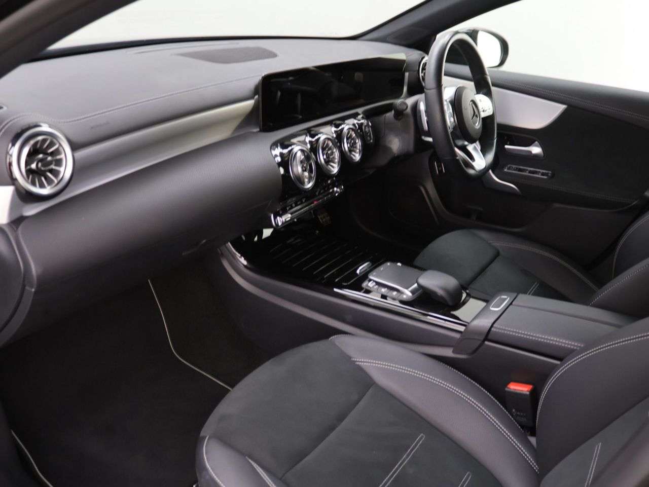 2022 MERCEDES-BENZ A CLASS 2022 MERCEDES-BENZ A CLASS