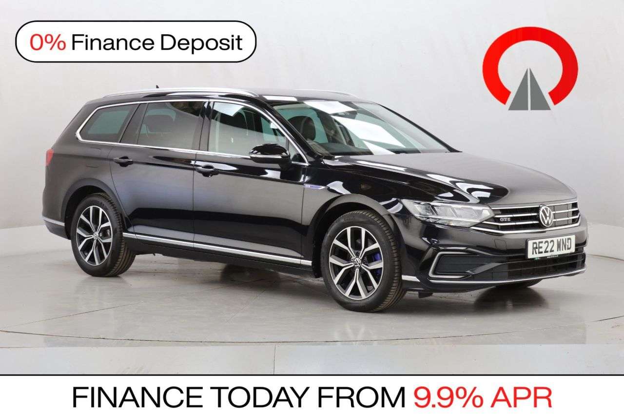 A 2022 VOLKSWAGEN PASSAT 1.4 TSI 13kWh GTE Estate 5dr Petrol Plug-in Hybrid DSG Euro 6 (s/s) (218 ps A 2022 VOLKSWAGEN PASSAT 1.4 TSI 13kWh GTE Estate 5dr Petrol Plug-in Hybrid DSG Euro 6 (s/s) (218 ps