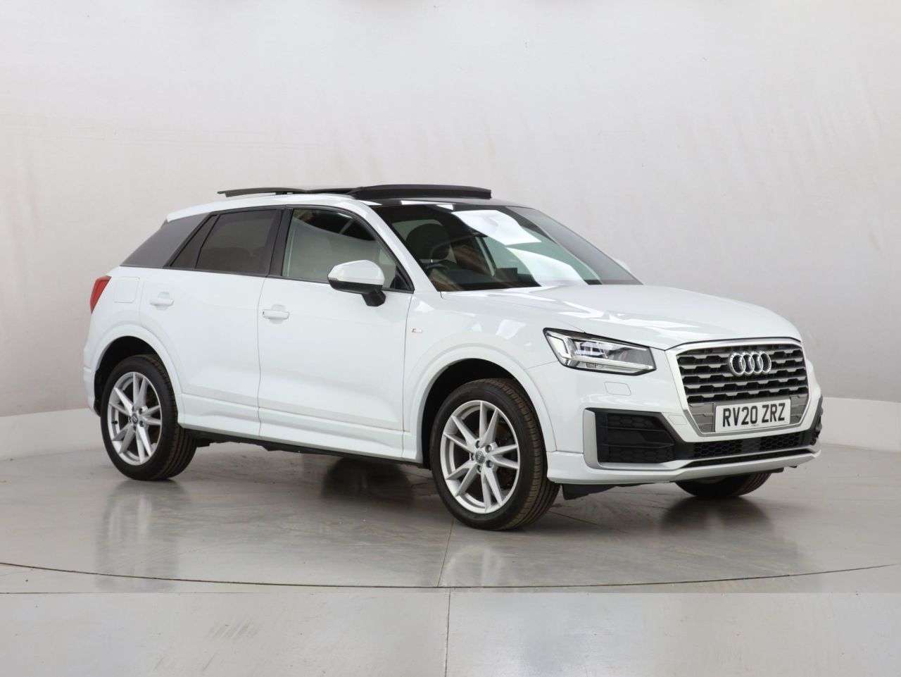 A 2020 AUDI Q2 1.0 TFSI 30 S line SUV 5dr Petrol Manual Euro 6 (s/s) (116 ps) A 2020 AUDI Q2 1.0 TFSI 30 S line SUV 5dr Petrol Manual Euro 6 (s/s) (116 ps)