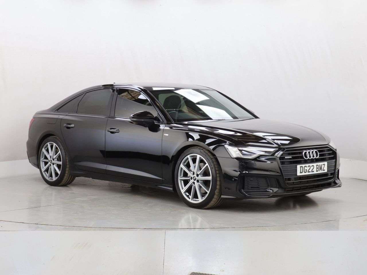 A 2022 AUDI A6 SALOON 2.0 TFSI 45 Black Edition Saloon 4dr Petrol S Tronic quattro Euro 6 (s/s) ( A 2022 AUDI A6 SALOON 2.0 TFSI 45 Black Edition Saloon 4dr Petrol S Tronic quattro Euro 6 (s/s) (