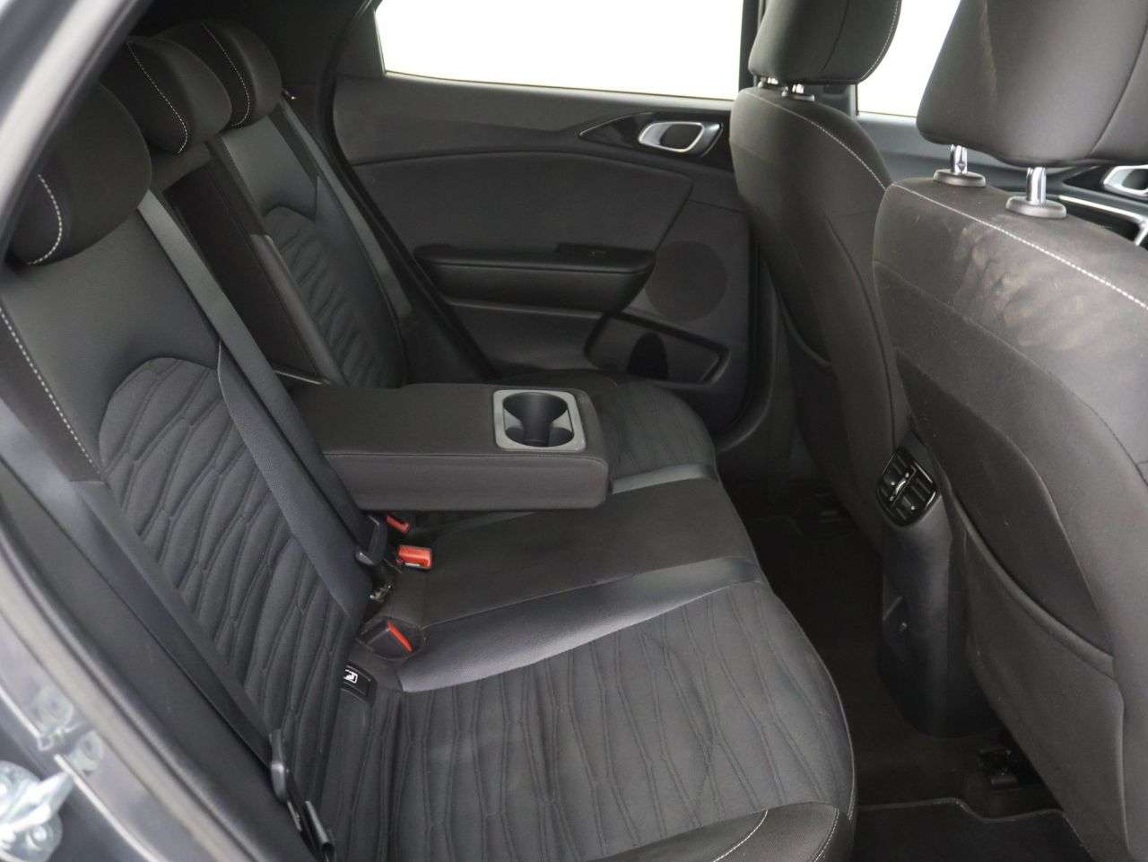 2023 KIA XCEED 2023 KIA XCEED
