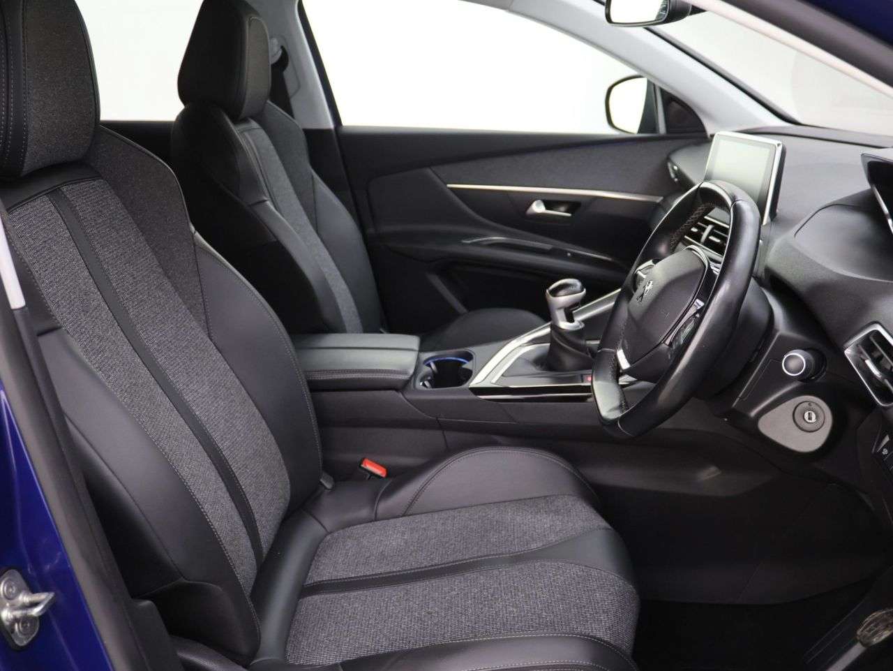 2020 PEUGEOT 3008 2020 PEUGEOT 3008