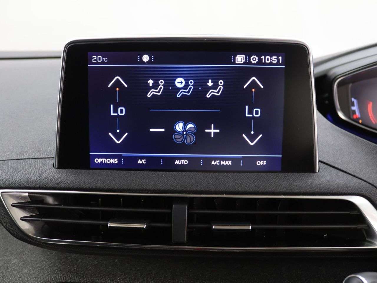 2020 PEUGEOT 3008 2020 PEUGEOT 3008
