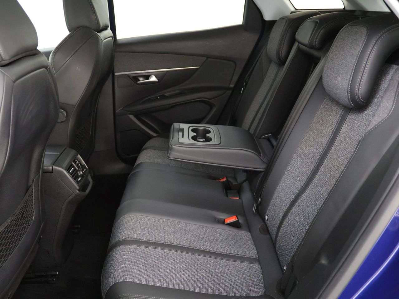 2020 PEUGEOT 3008 2020 PEUGEOT 3008
