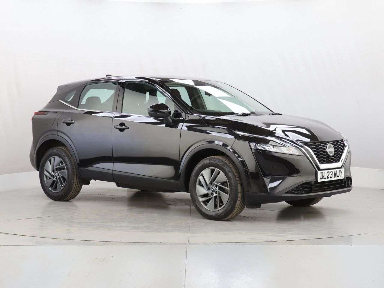 A 2023 NISSAN QASHQAI 1.3 DIG-T MHEV Acenta Premium SUV 5dr Petrol Hybrid XTRON Euro 6 (s/s) (158 A 2023 NISSAN QASHQAI 1.3 DIG-T MHEV Acenta Premium SUV 5dr Petrol Hybrid XTRON Euro 6 (s/s) (158