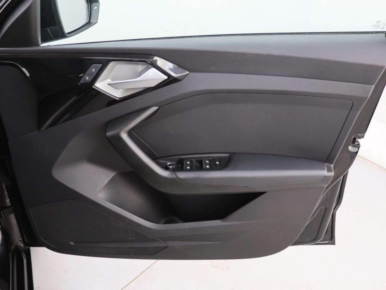 2021 AUDI A1 2021 AUDI A1