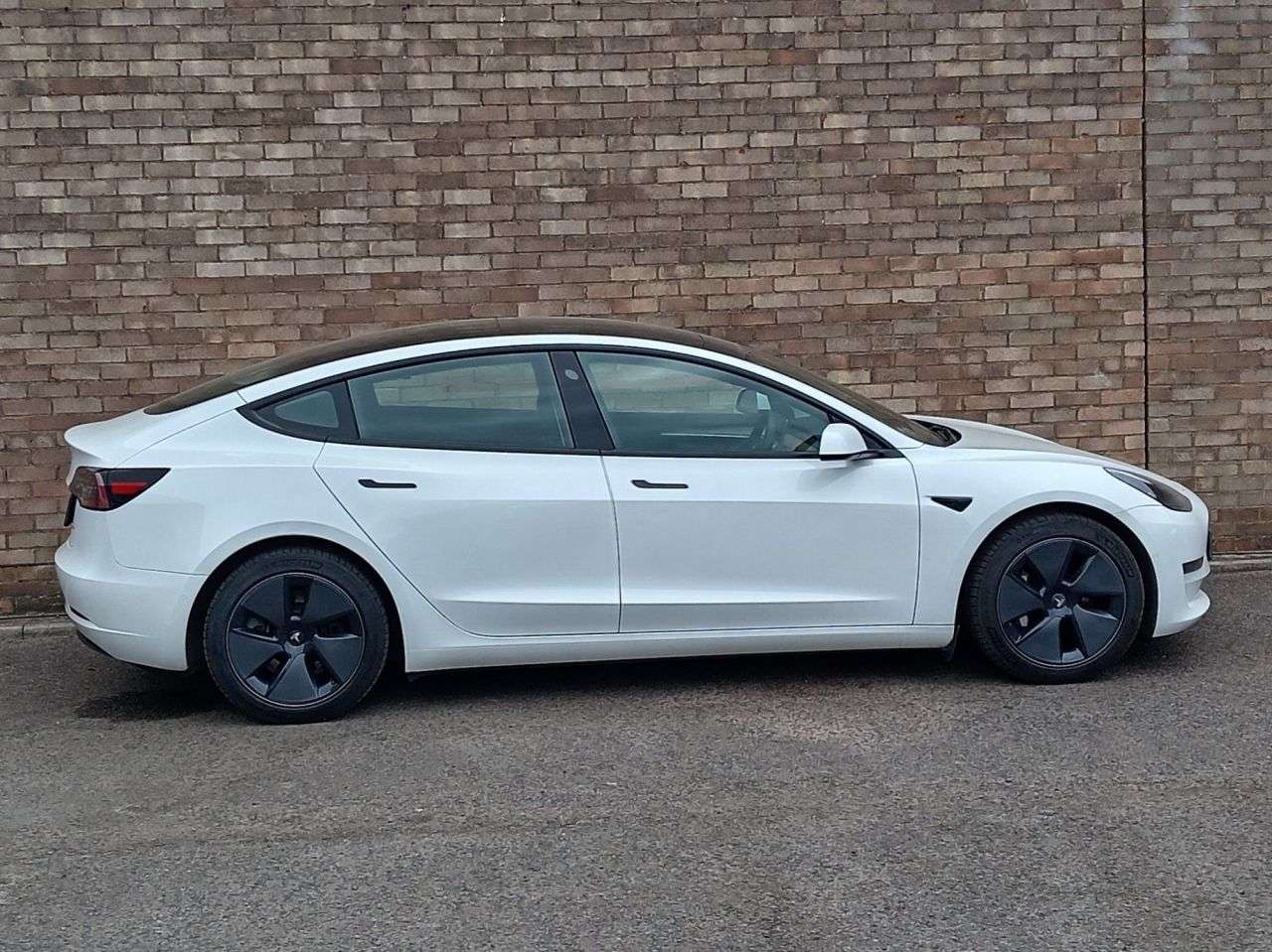 2021 TESLA MODEL 3 2021 TESLA MODEL 3