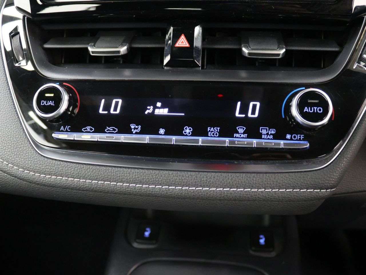2021 TOYOTA COROLLA 2021 TOYOTA COROLLA