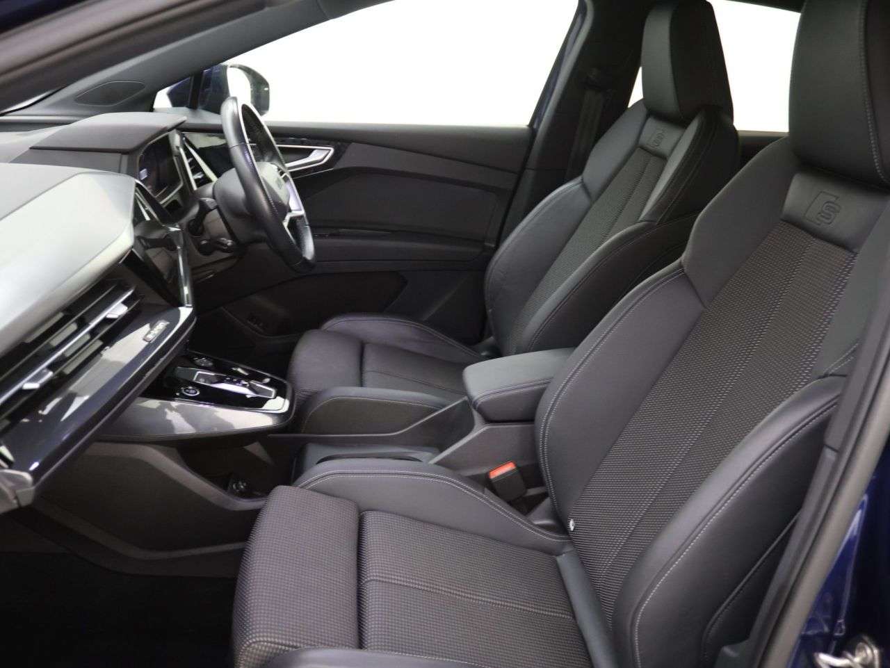 2023 AUDI Q4 E-TRON 2023 AUDI Q4 E-TRON