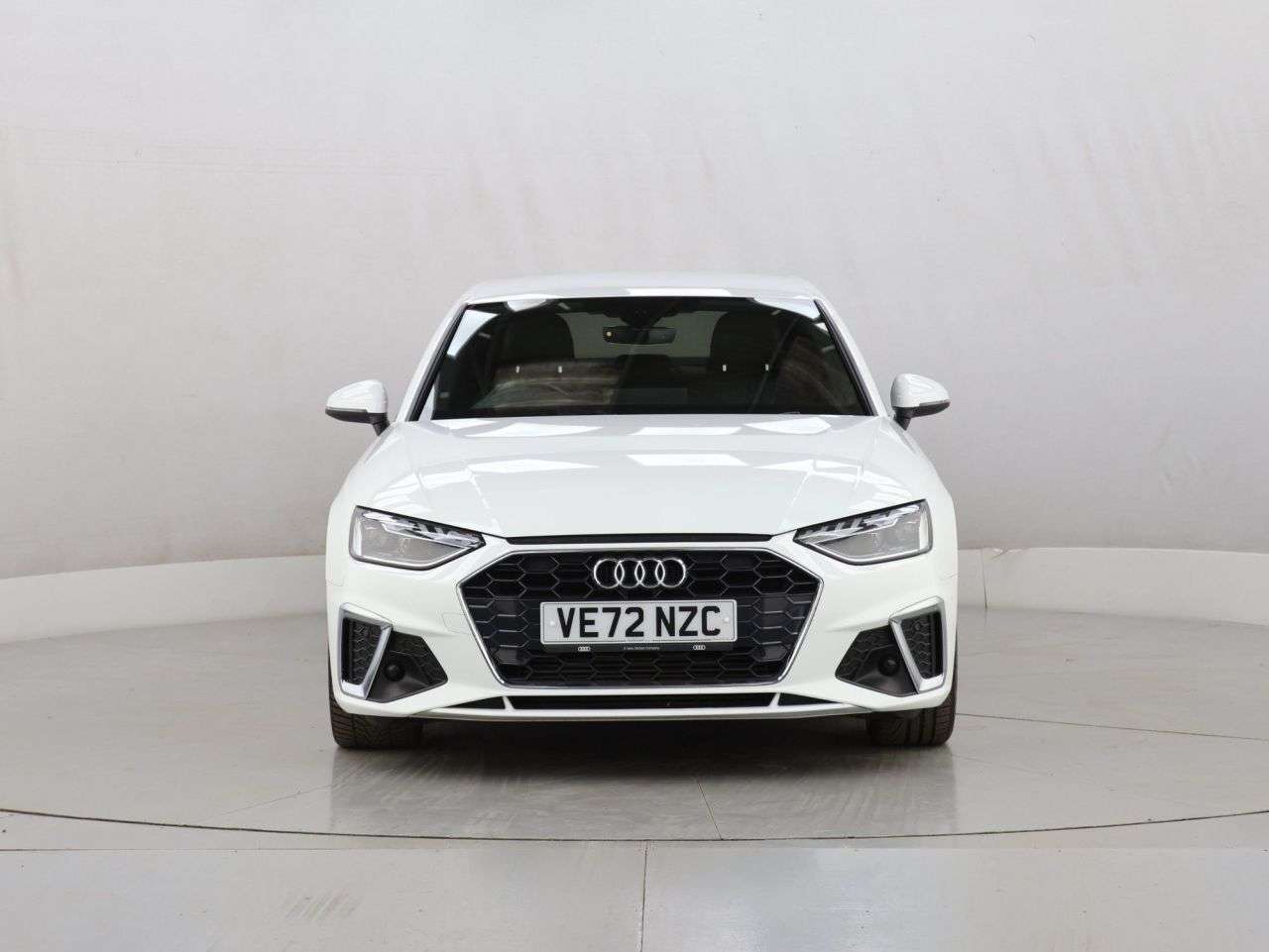 A 2023 AUDI A4 2.0 TFSI 35 S line Saloon 4dr Petrol S Tronic Euro 6 (s/s) (150 ps) A 2023 AUDI A4 2.0 TFSI 35 S line Saloon 4dr Petrol S Tronic Euro 6 (s/s) (150 ps)