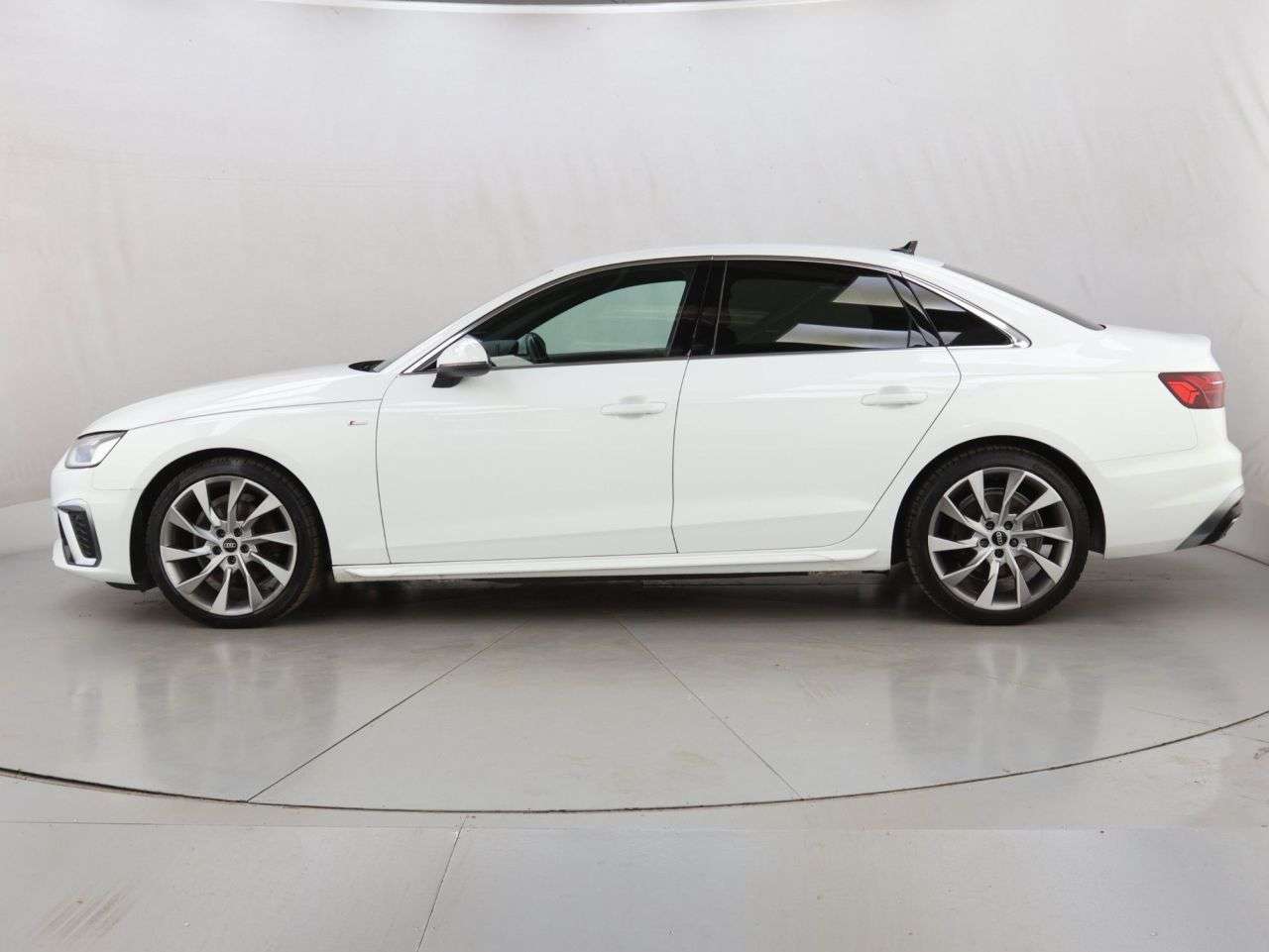 2023 AUDI A4 2023 AUDI A4