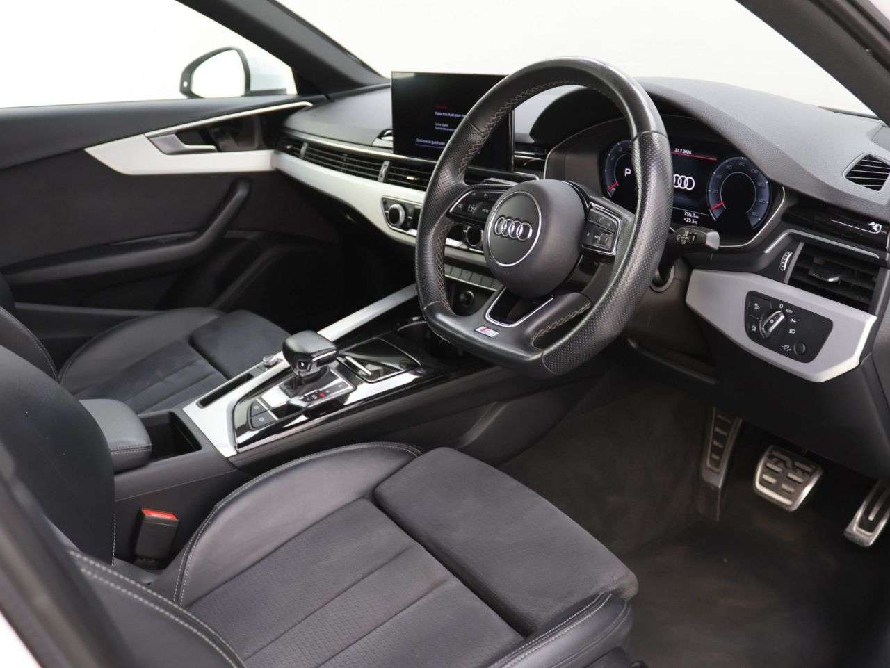 2023 AUDI A4 2023 AUDI A4