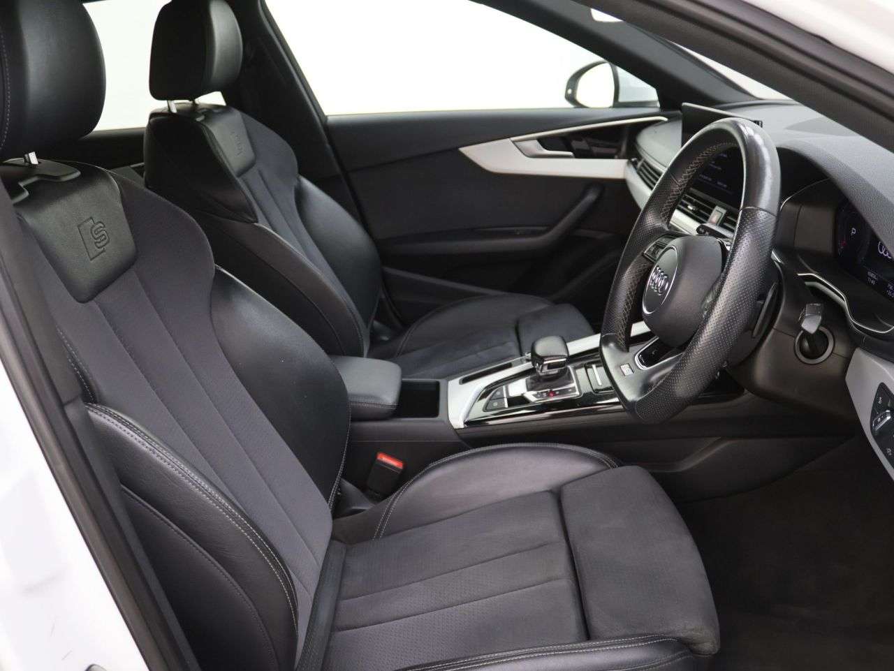 2023 AUDI A4 2023 AUDI A4