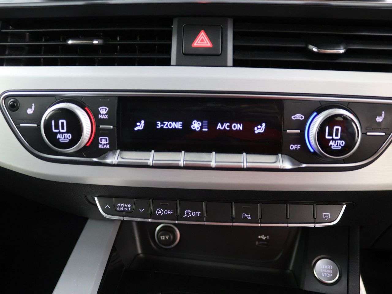 2023 AUDI A4 2023 AUDI A4