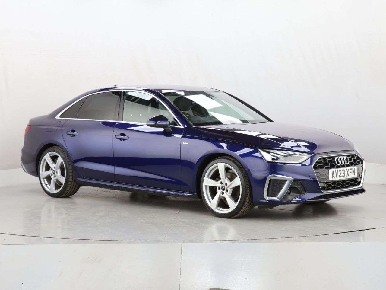 A 2023 AUDI A4 2.0 TFSI 35 S line Saloon 4dr Petrol S Tronic Euro 6 (s/s) (150 ps) A 2023 AUDI A4 2.0 TFSI 35 S line Saloon 4dr Petrol S Tronic Euro 6 (s/s) (150 ps)