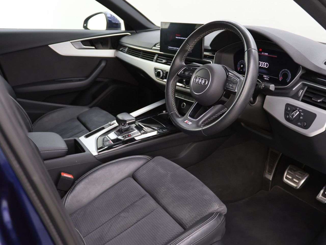 2023 AUDI A4 2023 AUDI A4