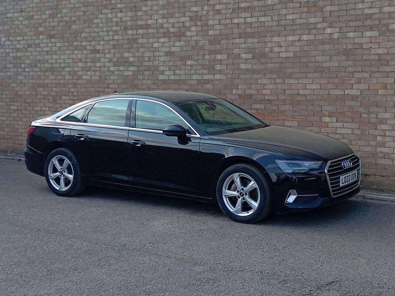 A 2022 AUDI A6 SALOON 2.0 TFSI 40 Sport Saloon 4dr Petrol S Tronic Euro 6 (s/s) (204 ps) A 2022 AUDI A6 SALOON 2.0 TFSI 40 Sport Saloon 4dr Petrol S Tronic Euro 6 (s/s) (204 ps)