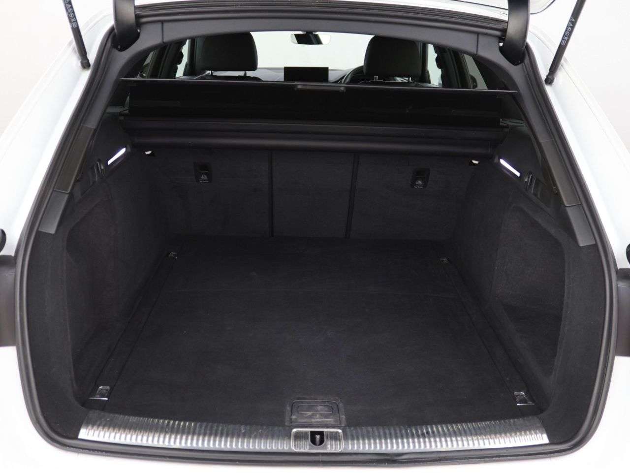2023 AUDI A4 AVANT 2023 AUDI A4 AVANT