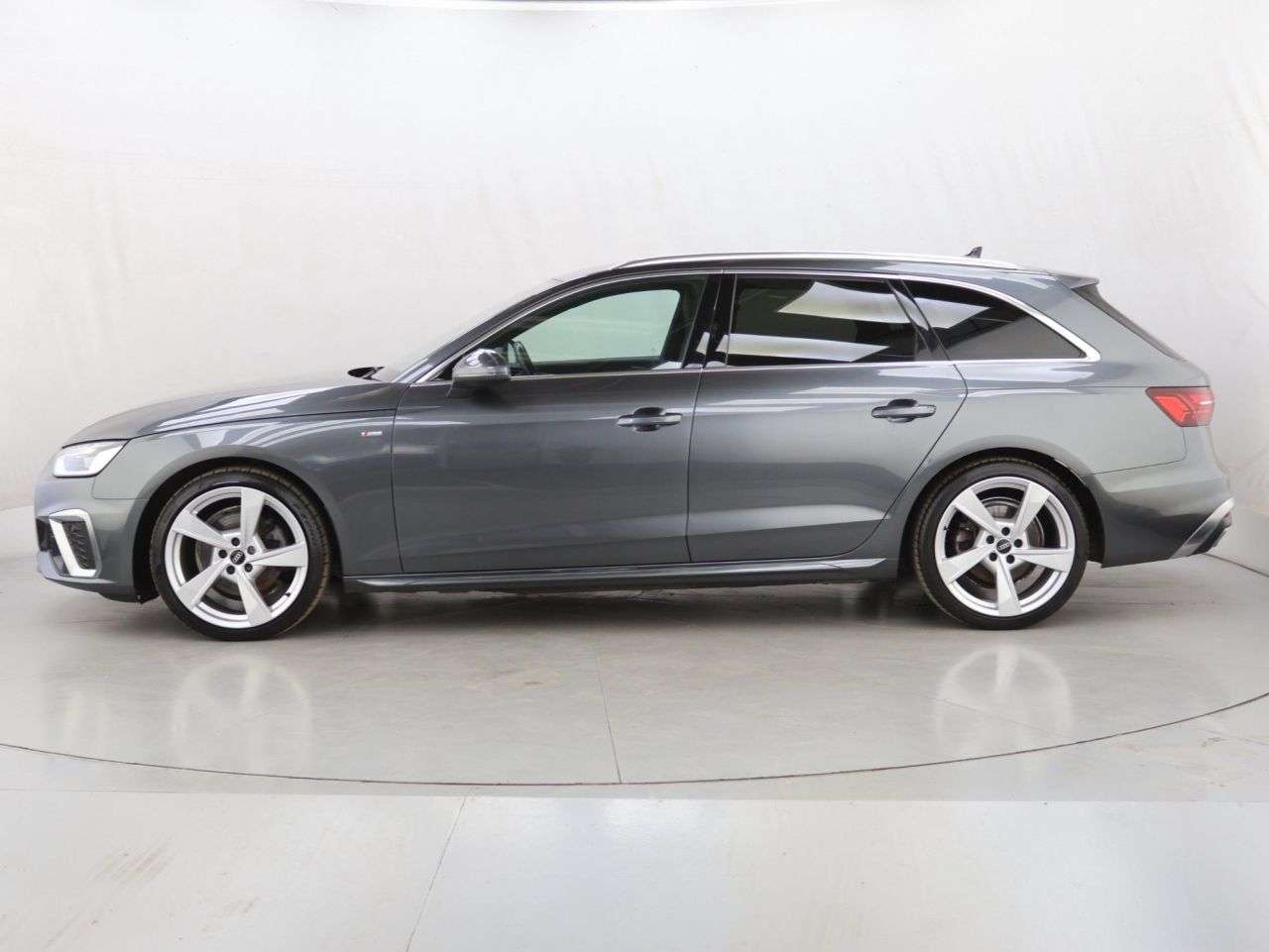 2023 AUDI A4 AVANT 2023 AUDI A4 AVANT
