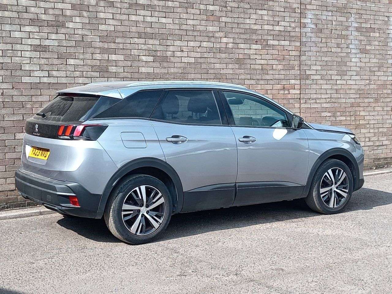 2023 PEUGEOT 3008 2023 PEUGEOT 3008