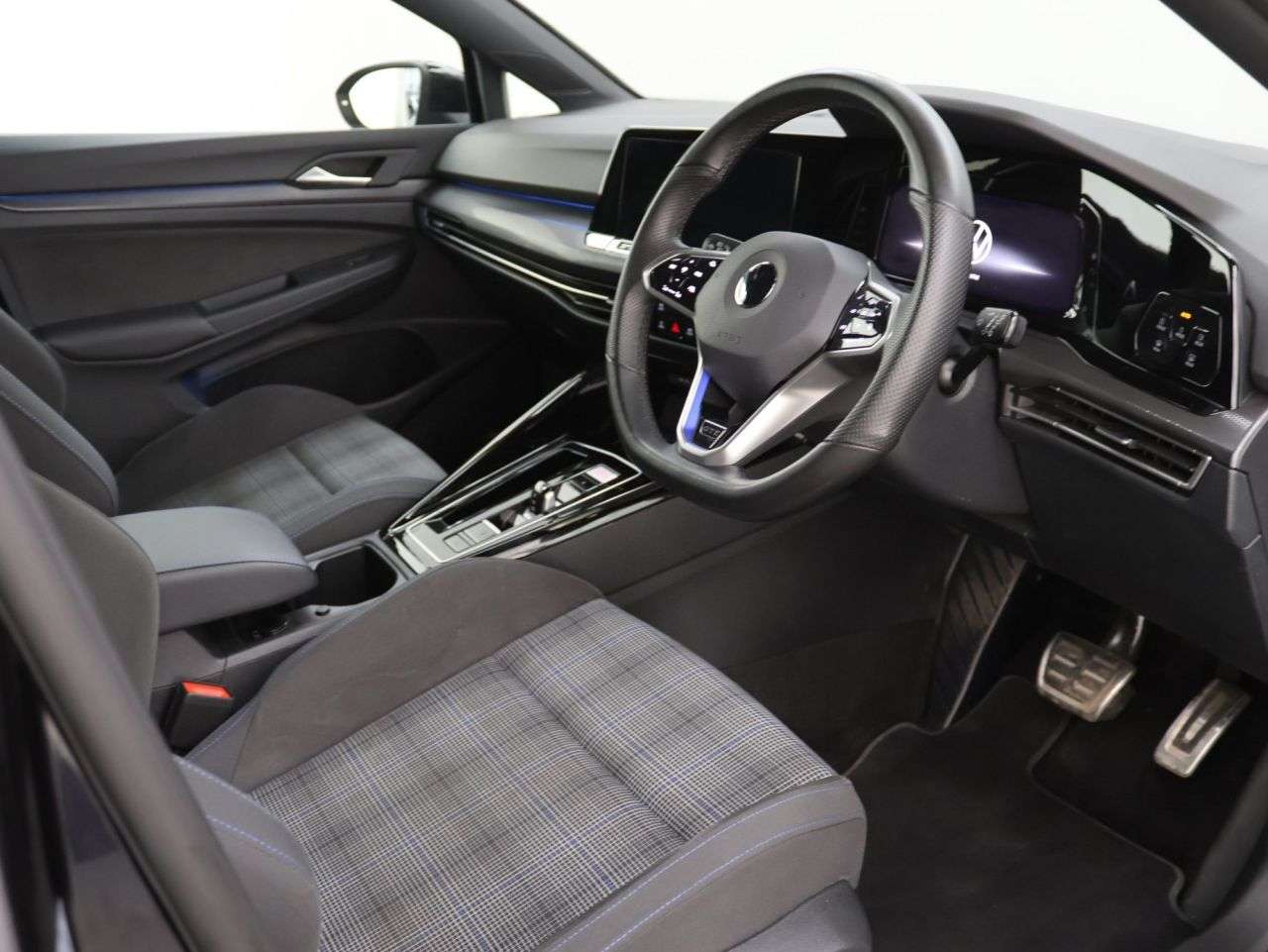 2023 VOLKSWAGEN GOLF 2023 VOLKSWAGEN GOLF