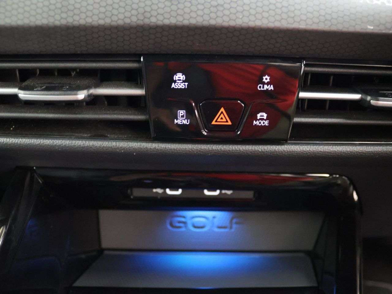 2023 VOLKSWAGEN GOLF 2023 VOLKSWAGEN GOLF
