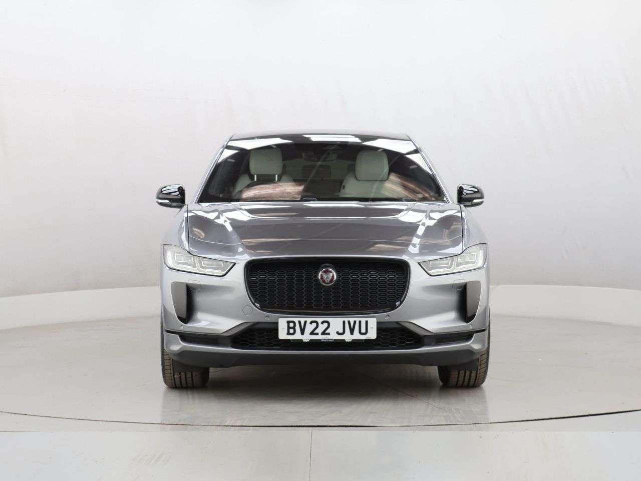 A 2022 JAGUAR I-PACE 400 90kWh HSE Black SUV 5dr Electric Auto 4WD (400 ps) A 2022 JAGUAR I-PACE 400 90kWh HSE Black SUV 5dr Electric Auto 4WD (400 ps)