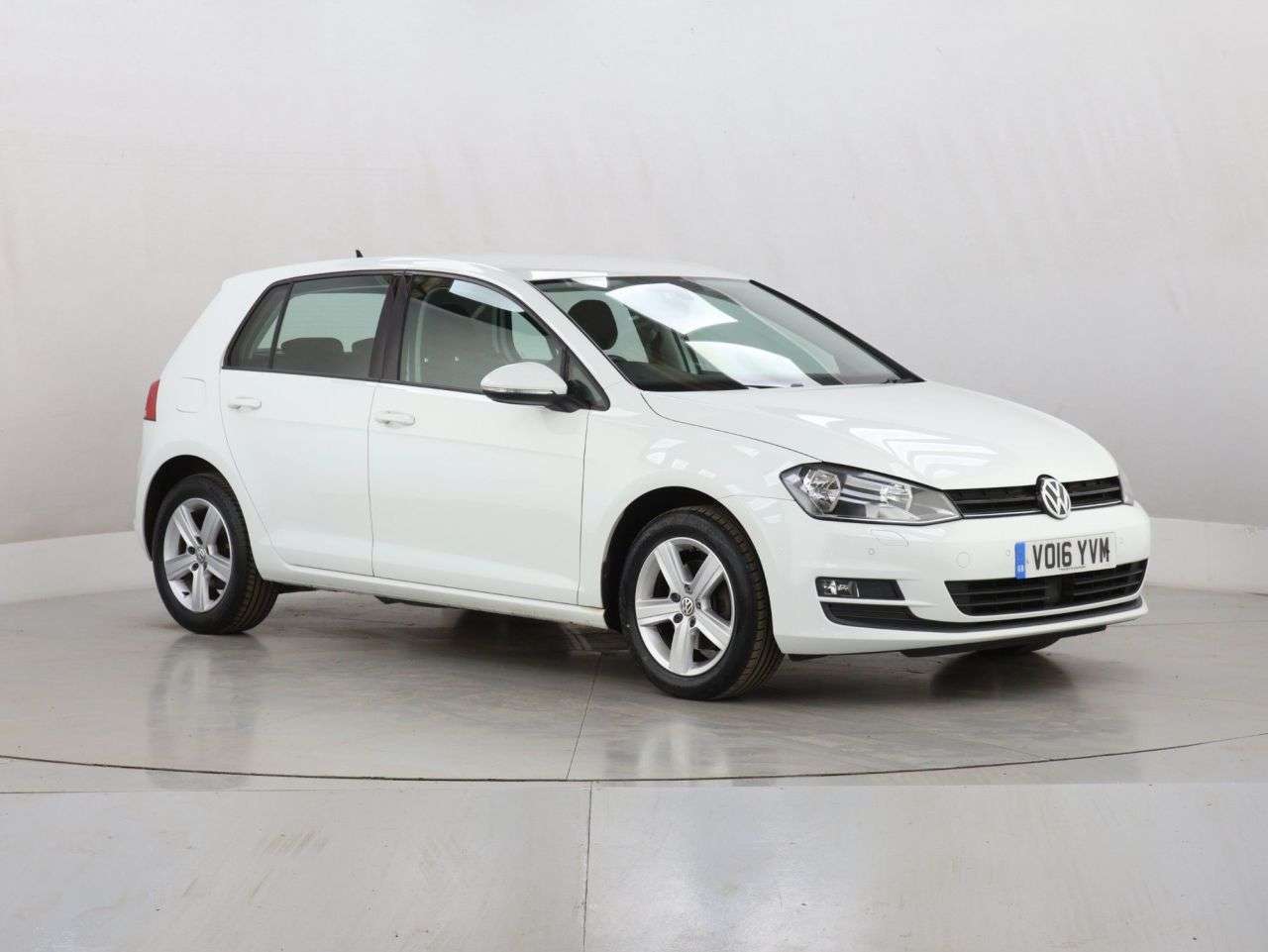 A 2016 VOLKSWAGEN GOLF 1.4 TSI BlueMotion Tech Match Edition Hatchback 5dr Petrol Manual Euro 6 (s A 2016 VOLKSWAGEN GOLF 1.4 TSI BlueMotion Tech Match Edition Hatchback 5dr Petrol Manual Euro 6 (s