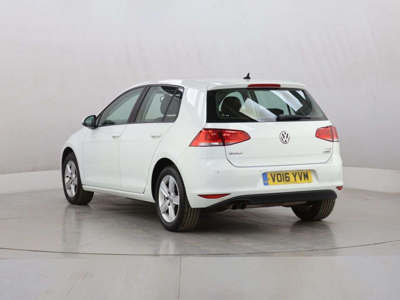 2016 VOLKSWAGEN GOLF 2016 VOLKSWAGEN GOLF