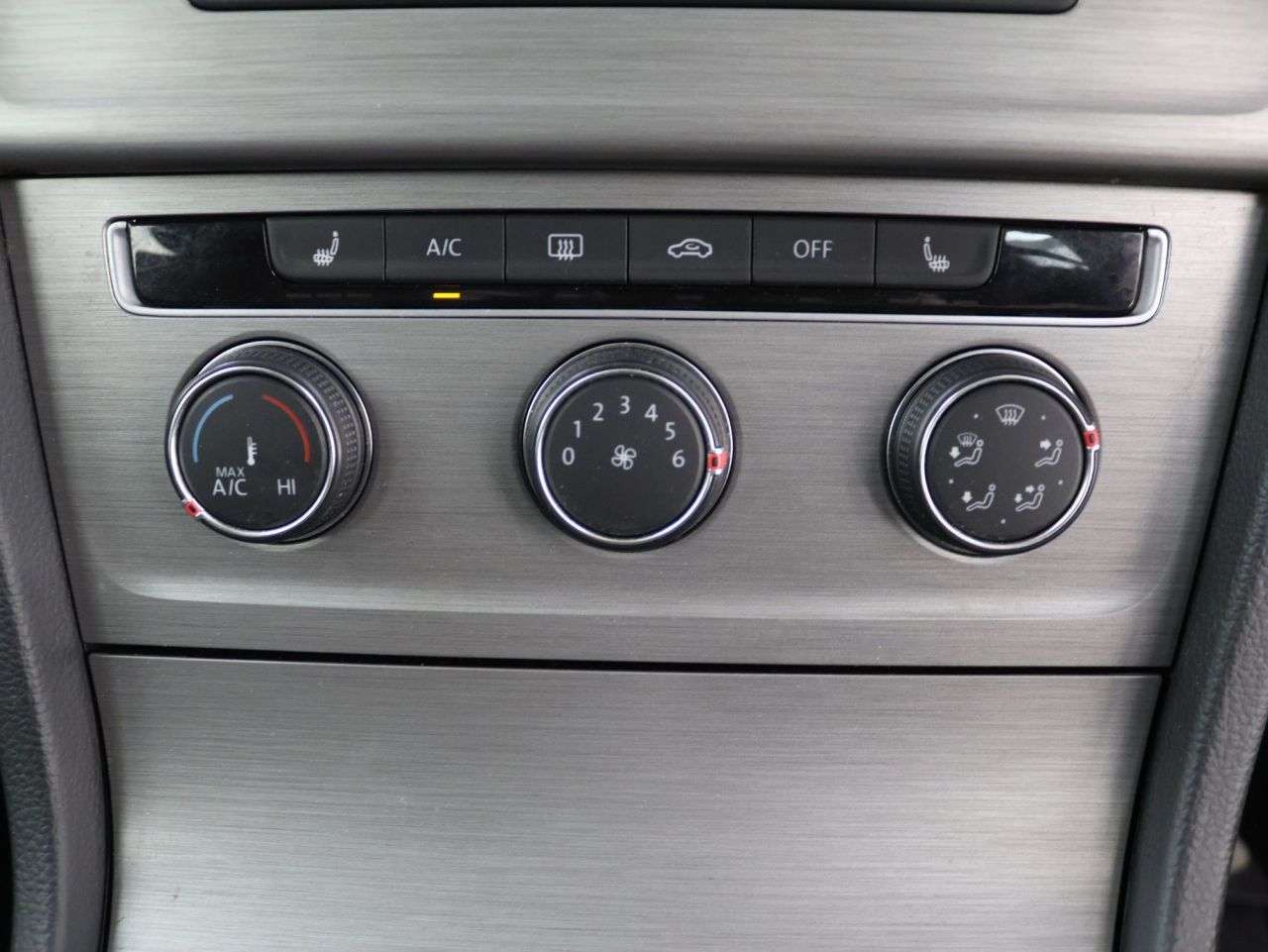 2016 VOLKSWAGEN GOLF 2016 VOLKSWAGEN GOLF