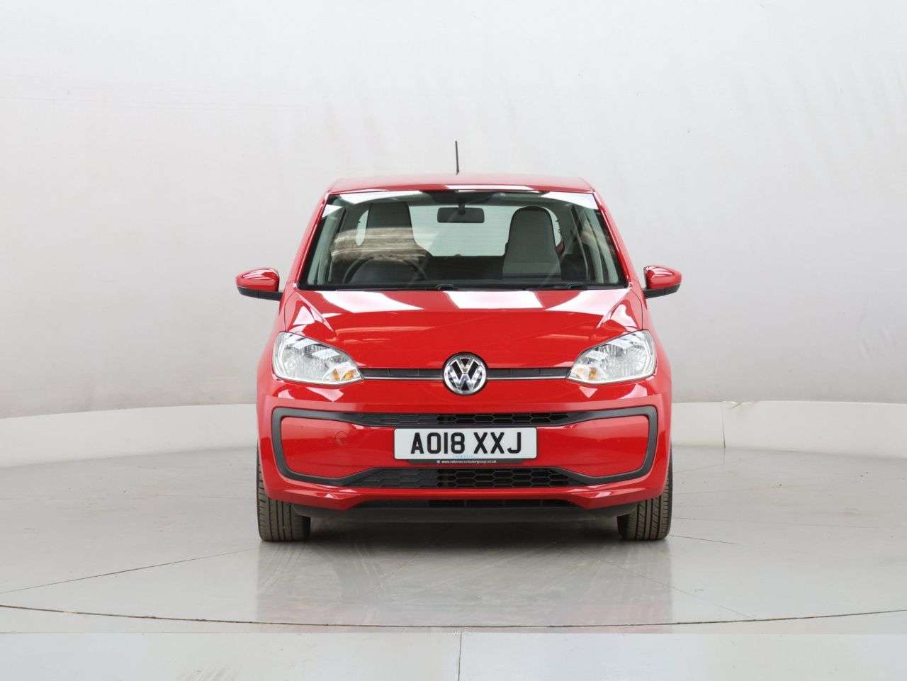 A 2018 VOLKSWAGEN UP! 1.0 Move up! Hatchback 5dr Petrol Manual Euro 6 (s/s) (60 ps) A 2018 VOLKSWAGEN UP! 1.0 Move up! Hatchback 5dr Petrol Manual Euro 6 (s/s) (60 ps)