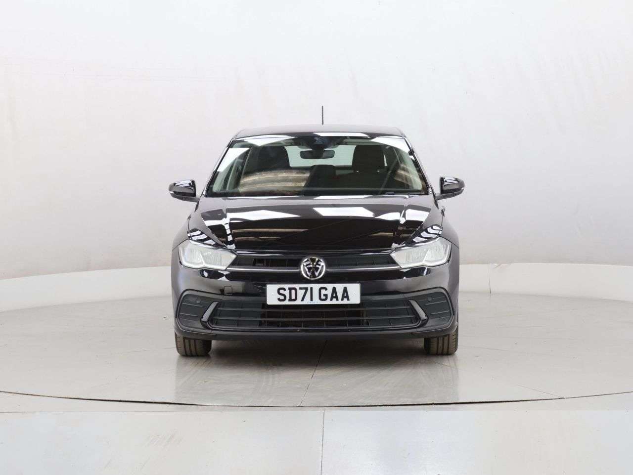 A 2021 VOLKSWAGEN POLO 1.0 TSI Life Hatchback 5dr Petrol Manual Euro 6 (s/s) (95 ps) A 2021 VOLKSWAGEN POLO 1.0 TSI Life Hatchback 5dr Petrol Manual Euro 6 (s/s) (95 ps)