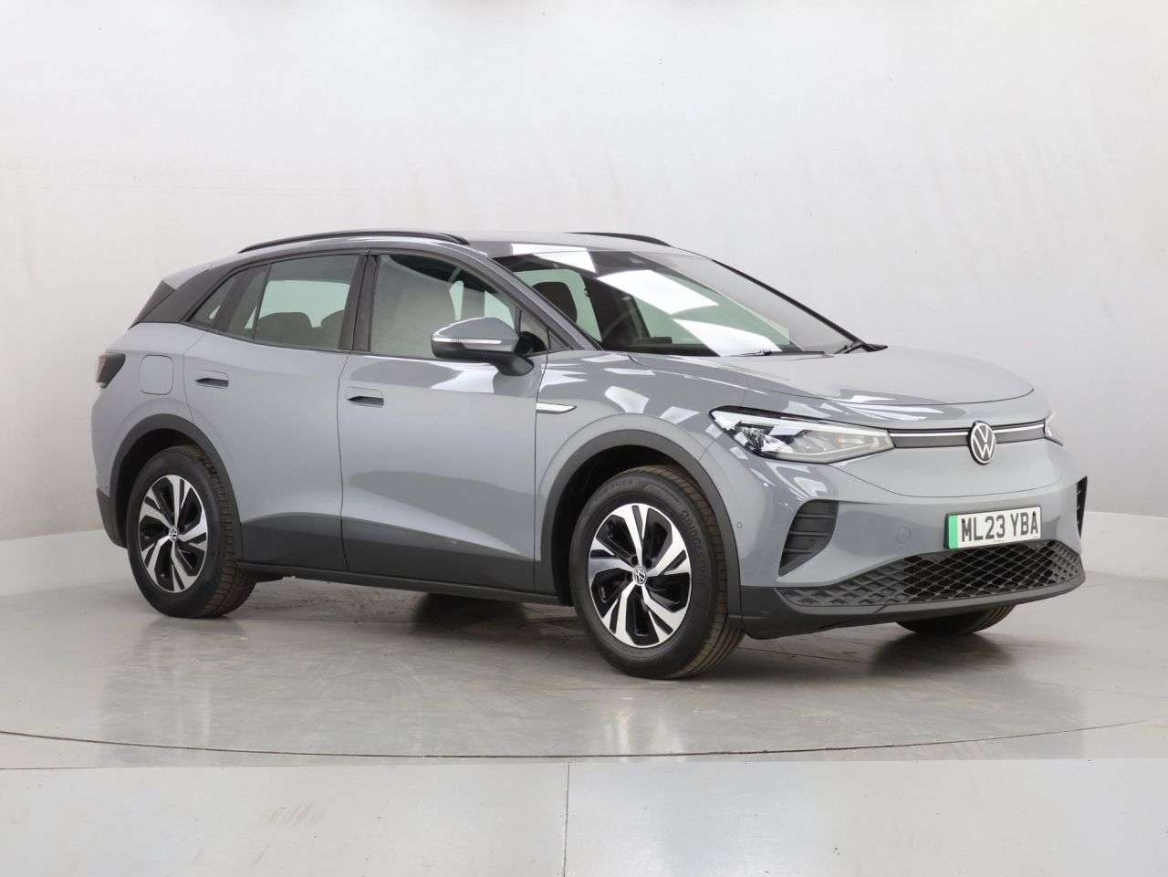 A 2023 VOLKSWAGEN ID4 Pure 52kWh Life SUV 5dr Electric Auto (148 ps) A 2023 VOLKSWAGEN ID4 Pure 52kWh Life SUV 5dr Electric Auto (148 ps)