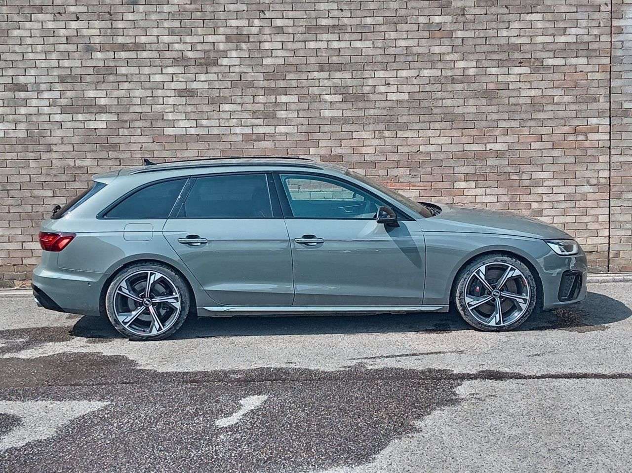 2023 AUDI S4 AVANT 2023 AUDI S4 AVANT