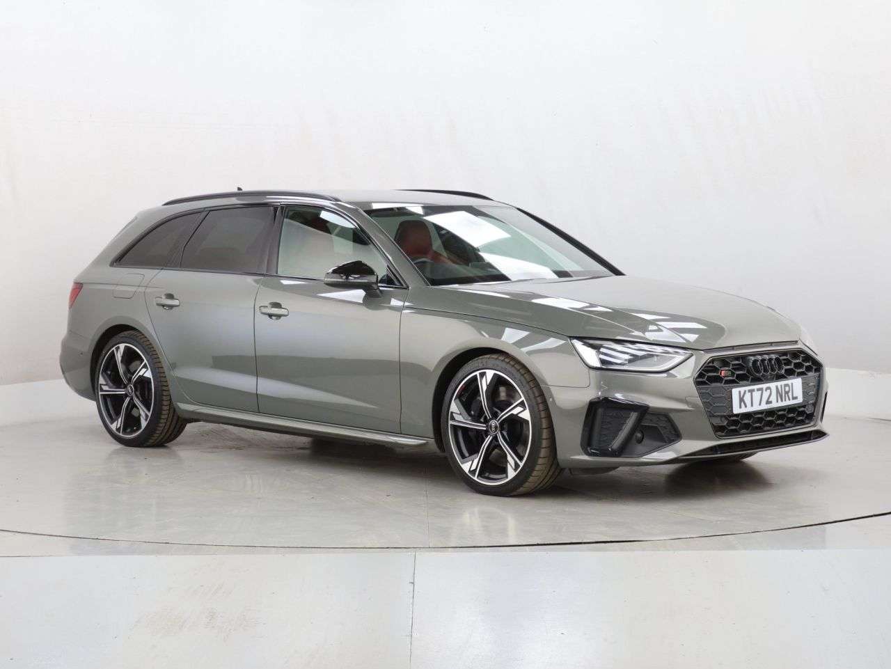 A 2023 AUDI S4 AVANT 3.0 TDI V6 Black Edition Estate 5dr Diesel Tiptronic quattro Euro 6 (s/s) ( A 2023 AUDI S4 AVANT 3.0 TDI V6 Black Edition Estate 5dr Diesel Tiptronic quattro Euro 6 (s/s) (