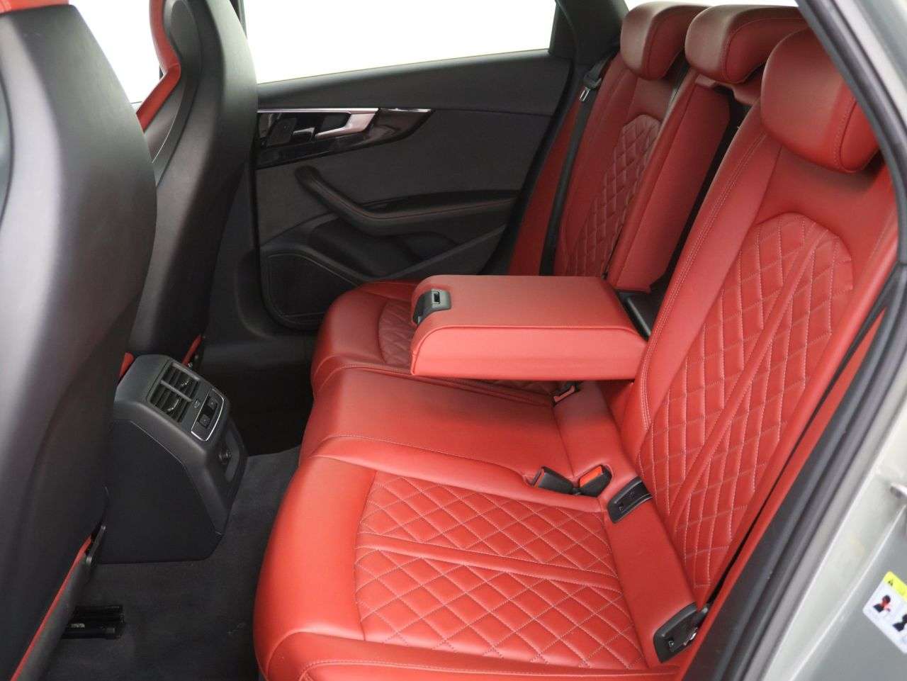 2023 AUDI S4 AVANT 2023 AUDI S4 AVANT