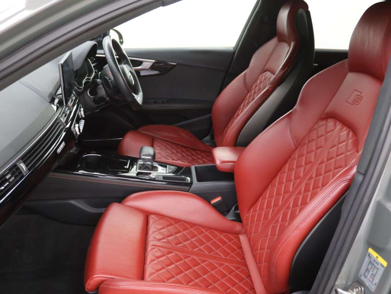 2023 AUDI S4 AVANT 2023 AUDI S4 AVANT