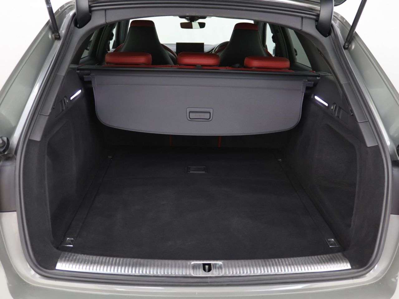 2023 AUDI S4 AVANT 2023 AUDI S4 AVANT