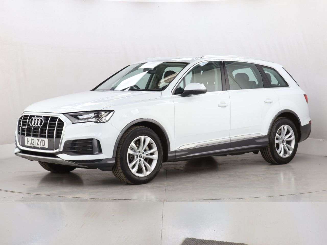 2021 AUDI Q7 2021 AUDI Q7