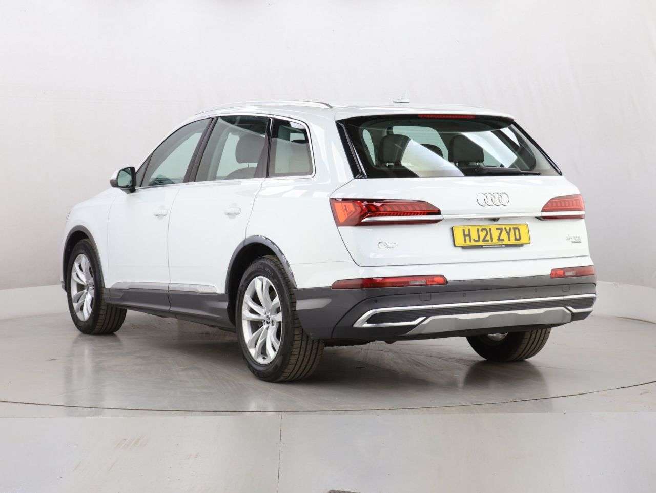2021 AUDI Q7 2021 AUDI Q7