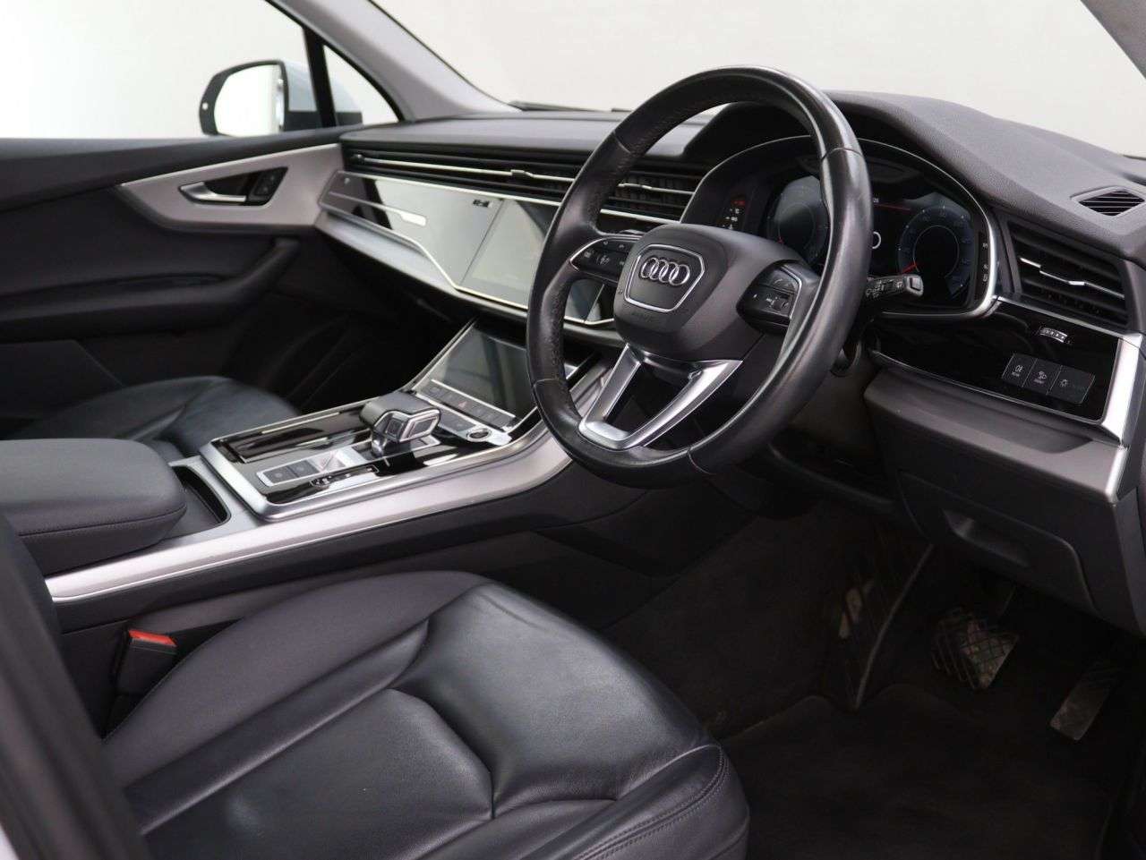 2021 AUDI Q7 2021 AUDI Q7