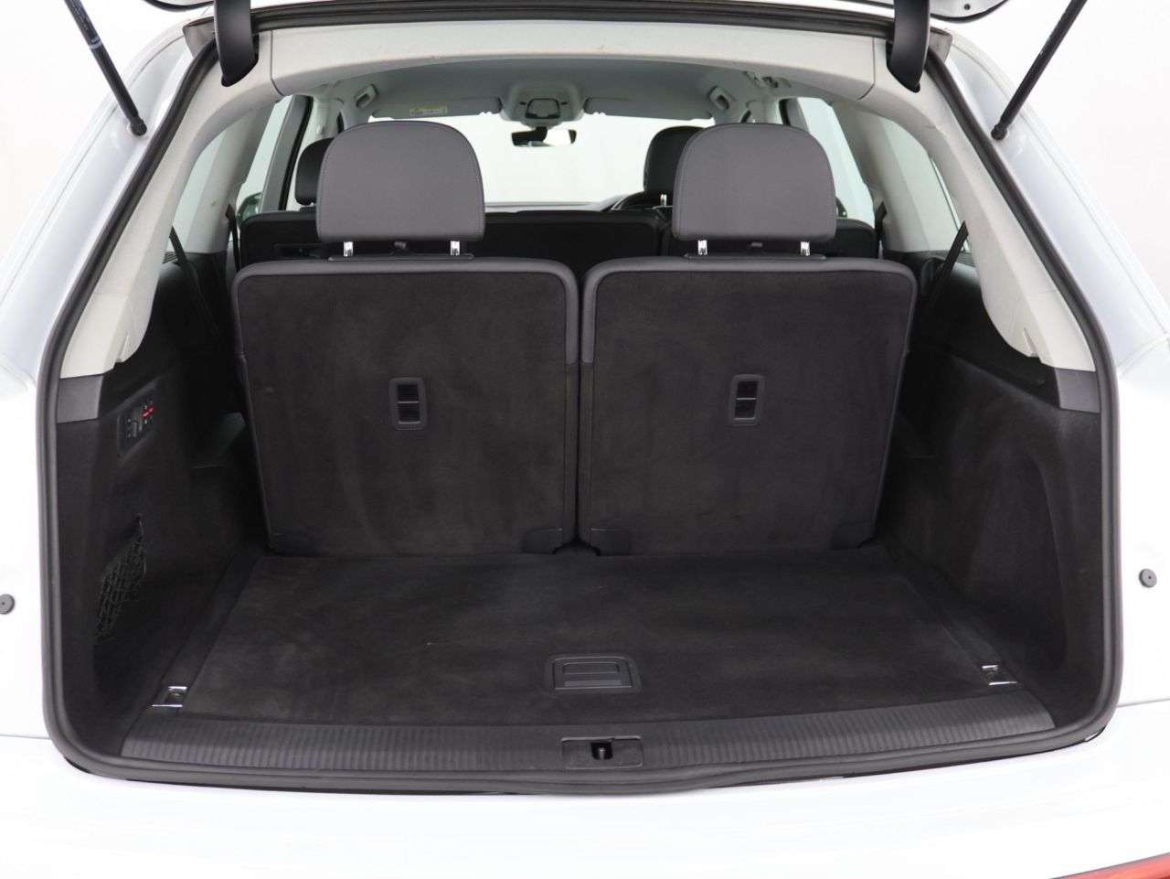 2021 AUDI Q7 2021 AUDI Q7